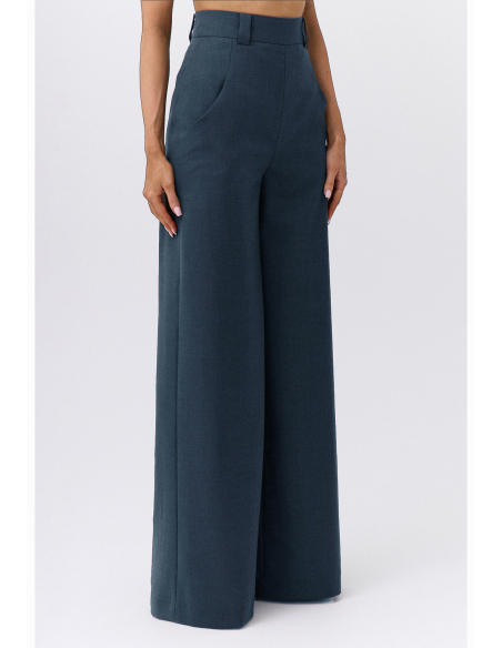 Celeste blue